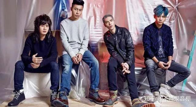 萧敬腾认爱46岁经纪人:音乐路与情路一样波折-萧敬腾17n9演唱会在哪