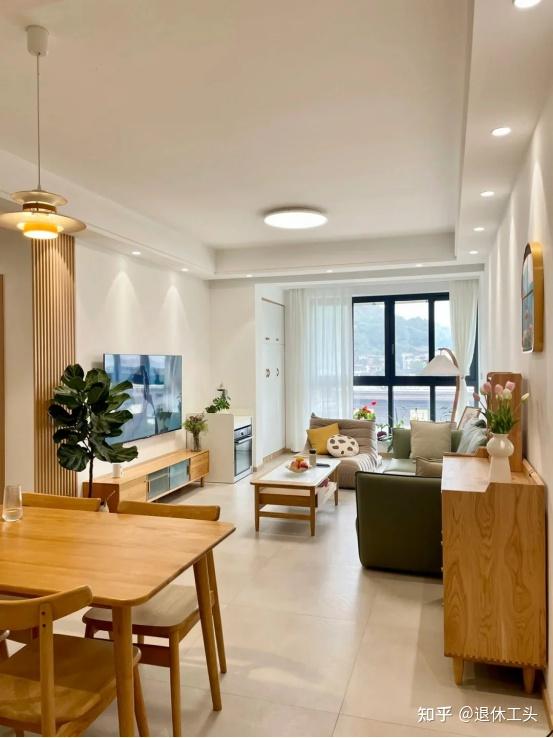 不听设计师忽悠，客厅坚持“12不装”，句句经验教训，入住后真香 - 知乎