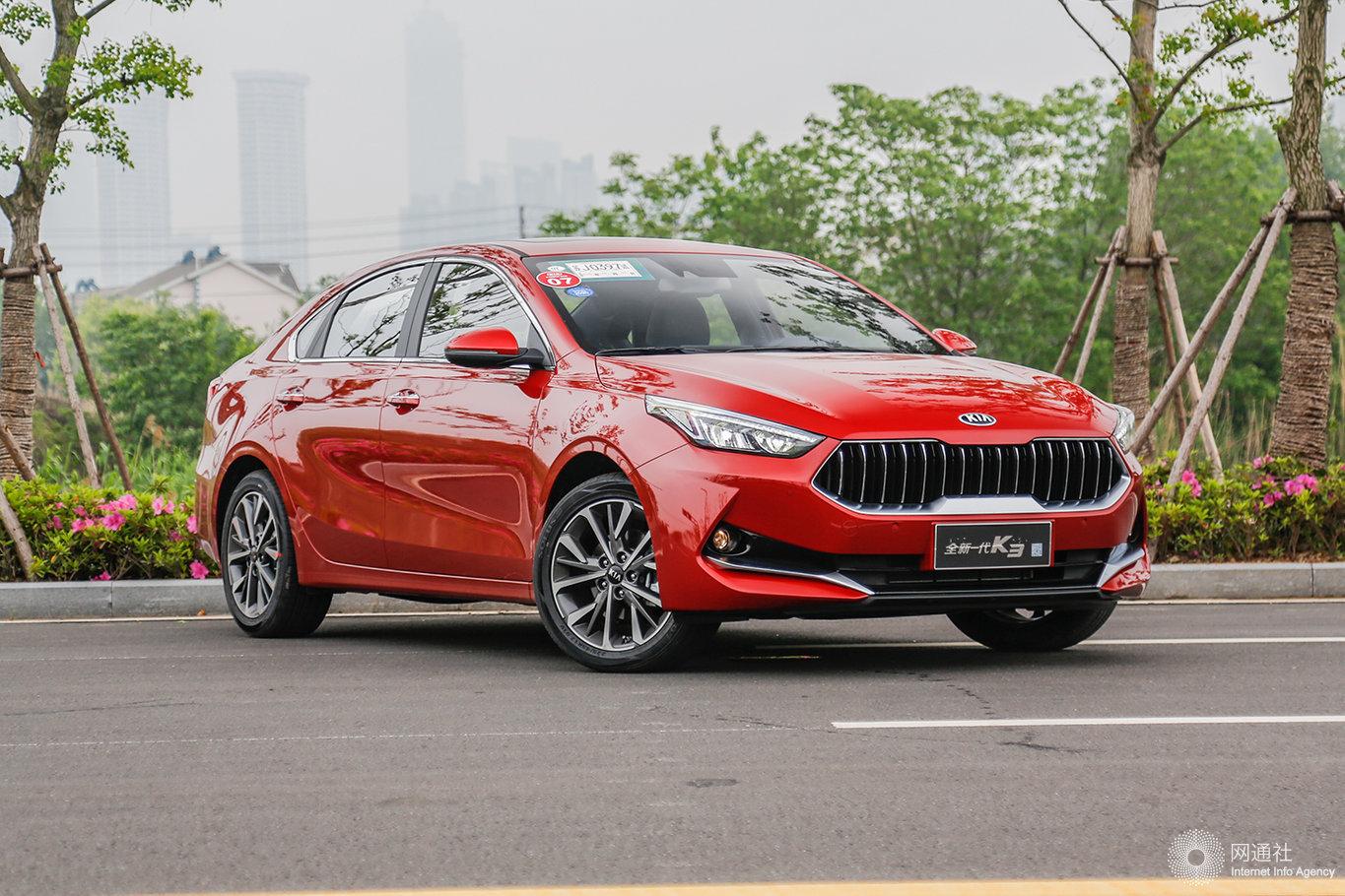 日前,网通社从官方获悉,新款起亚k3上市.