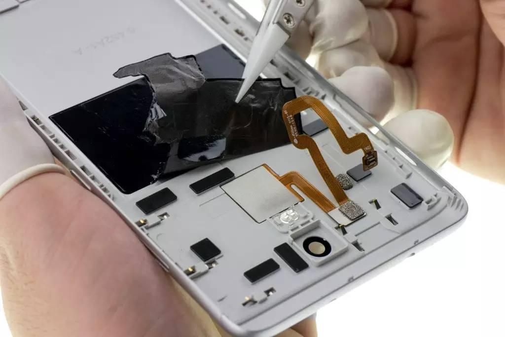 拆解红米note3这部手机让雷军哽咽因为退烧之后还有情怀