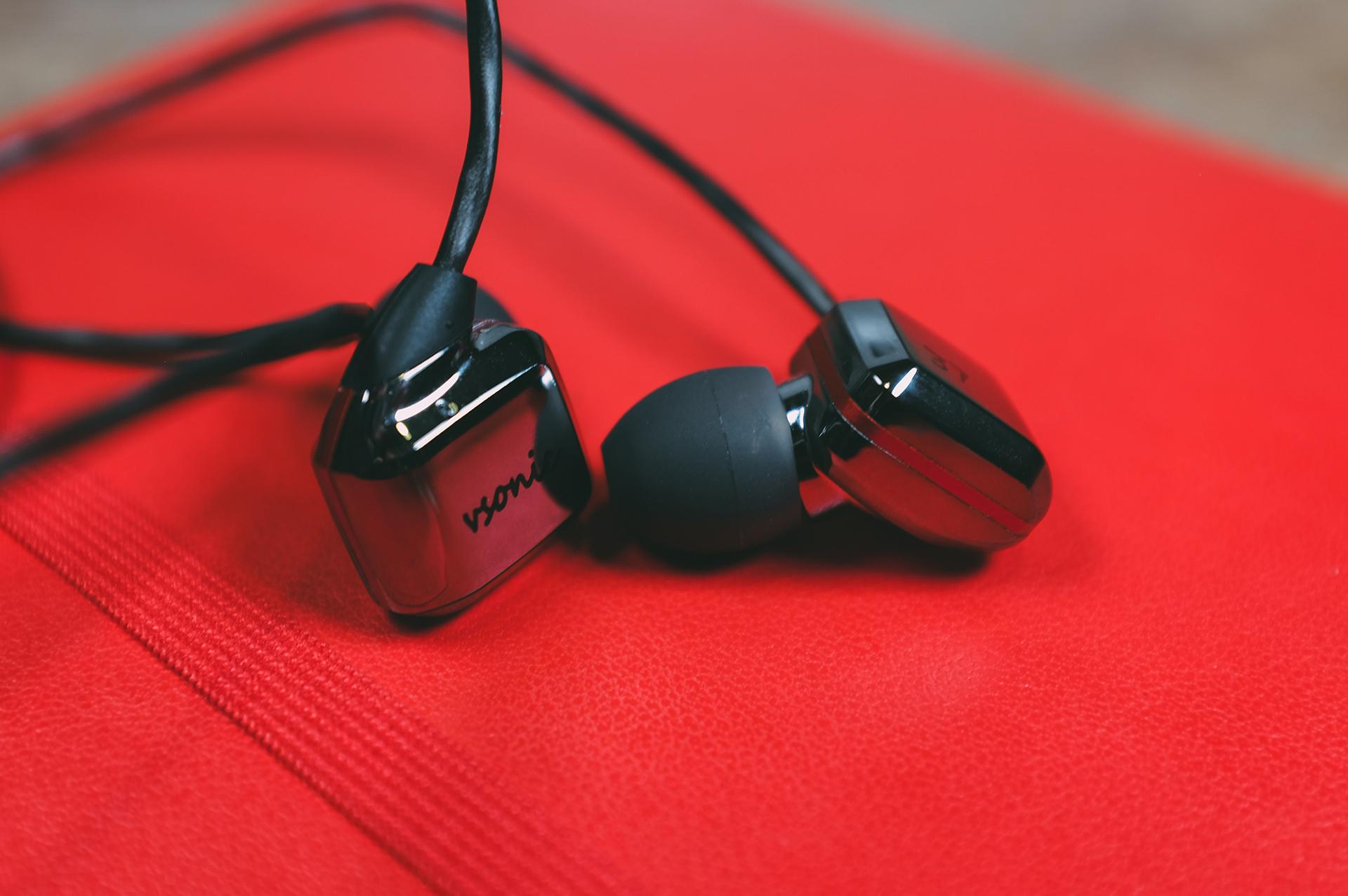 重生vsonicgr0737周年版耳机测评外观篇