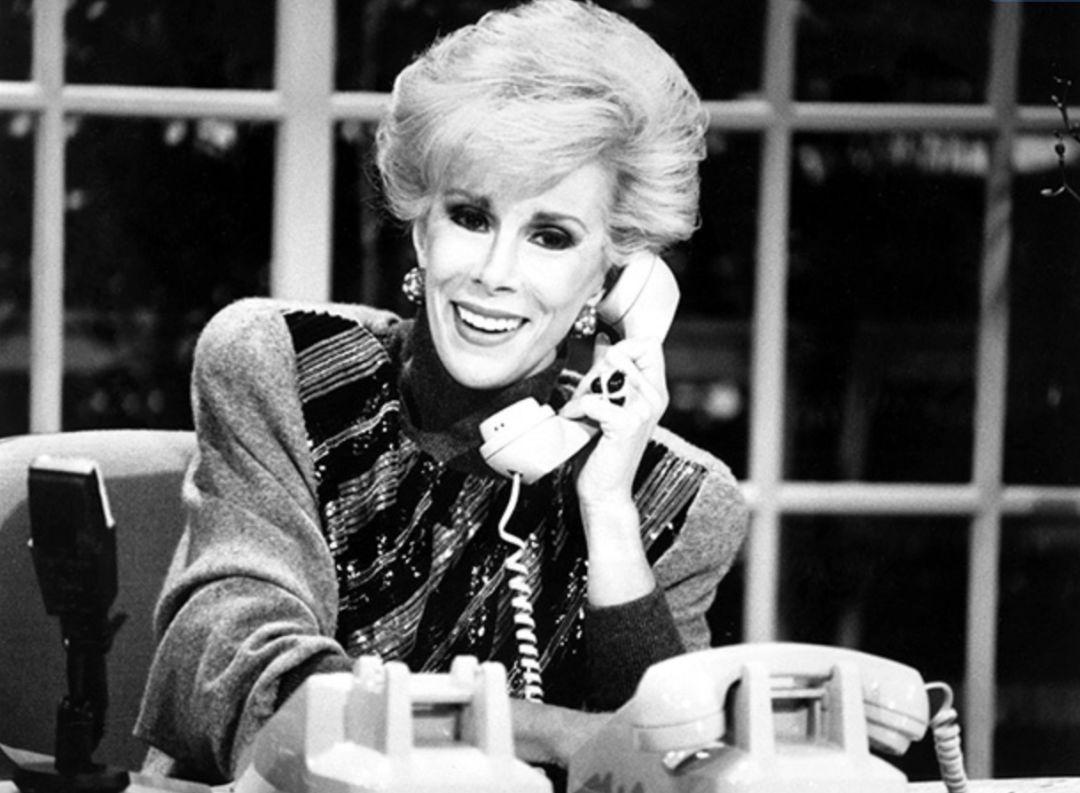 喜剧女王joanrivers丈夫自杀负债千万她却在努力逗笑观众