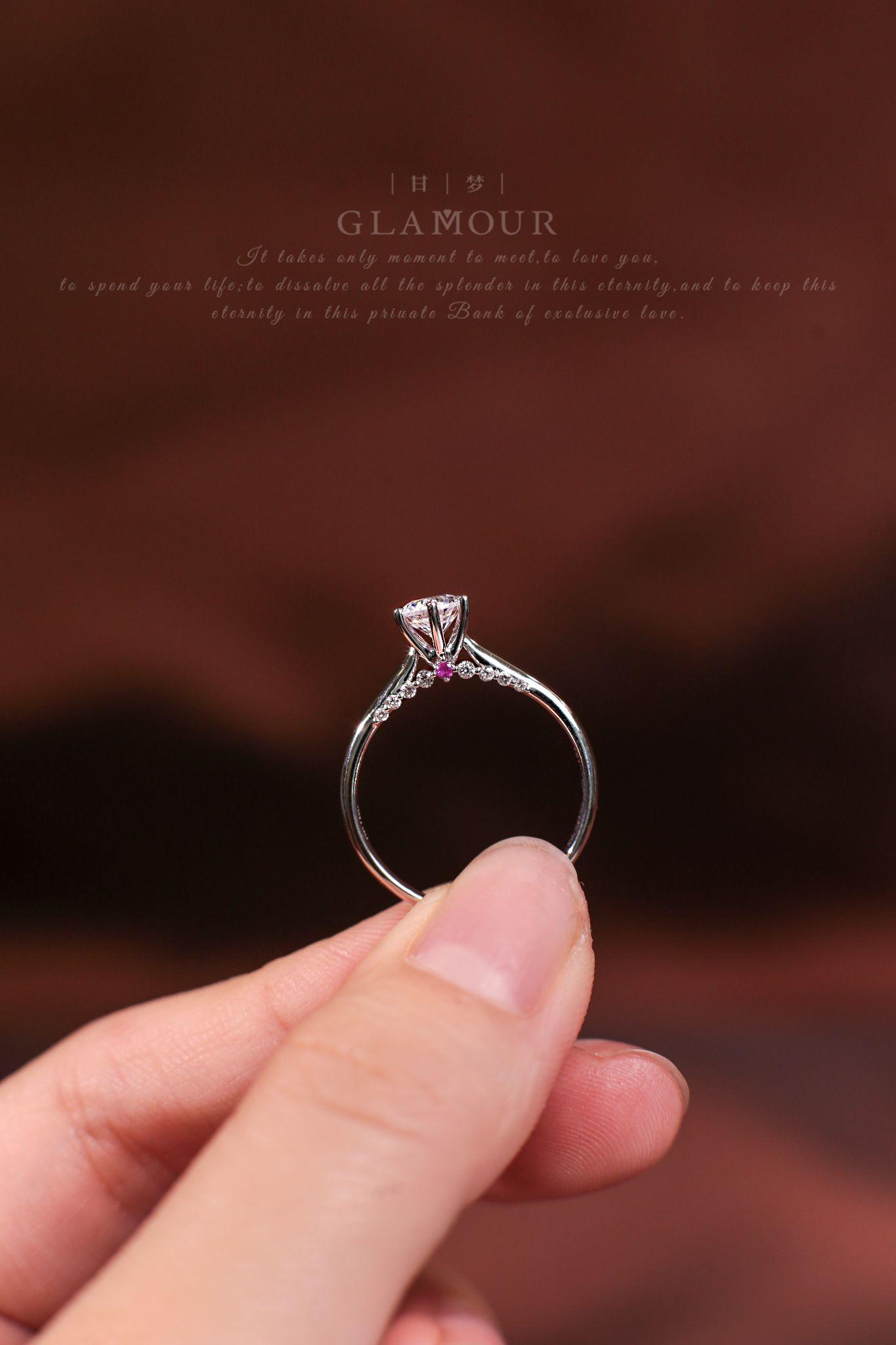 新款唯美设计感钻戒让浪漫日久弥新78