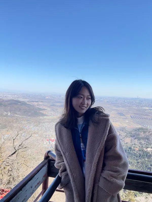 11姓名:潼潼嘉宾展示:金融行业晚场来啦!