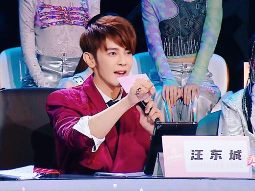 汪东城新剧秃顶造型颠覆形象节目兄弟情获赞