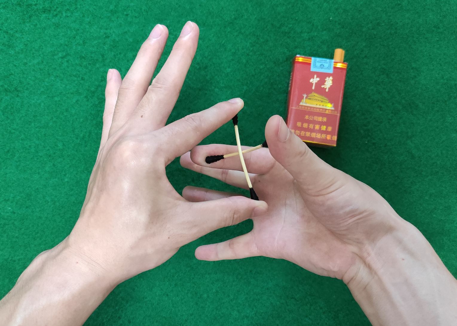 戏法,三仙归洞详细教学,保证弄清所有环节 三仙归洞魔术教程发布于 15