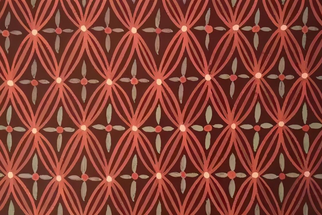 除沿袭早期的几何形和祥禽瑞兽,联珠纹以外,唐代的卷草(又称"唐草")