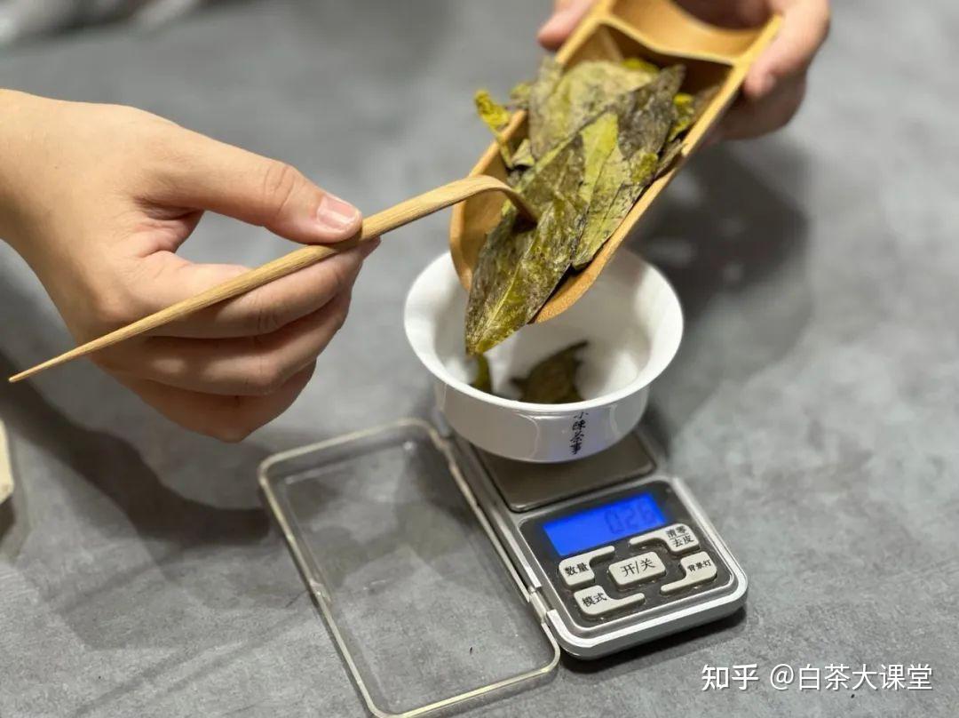 实用技巧贴,白茶饼应该怎么撬?一篇文章教会你不伤手的撬茶方法 - 知乎