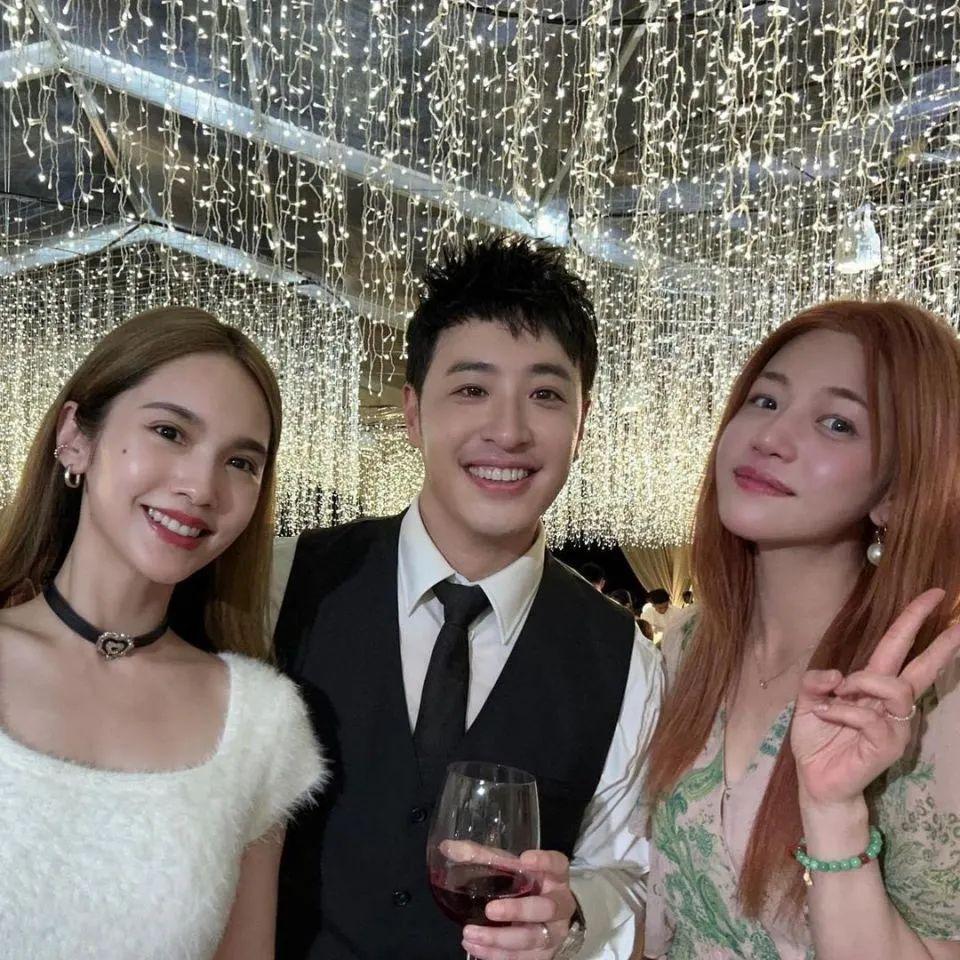 在婚礼的前一天,孟佳,何超莲,杨丞琳,王力宏,陈妍希等潘玮柏的好友