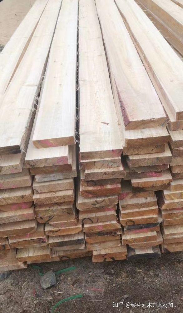 绥芬河木材加工厂俄罗斯落叶松木板跳板加工
