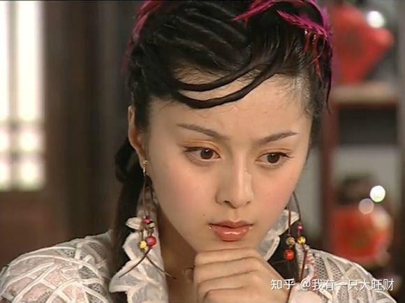 《牡丹亭少女》原来一直收藏在洪五爷的家中,这幅画中的玄机,一直都无