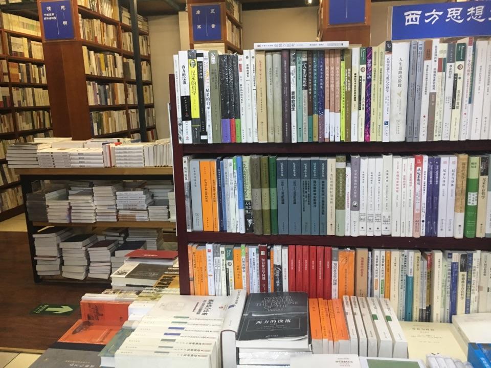 北京朝阳区东城区附近哪个好的图书馆\/自习室