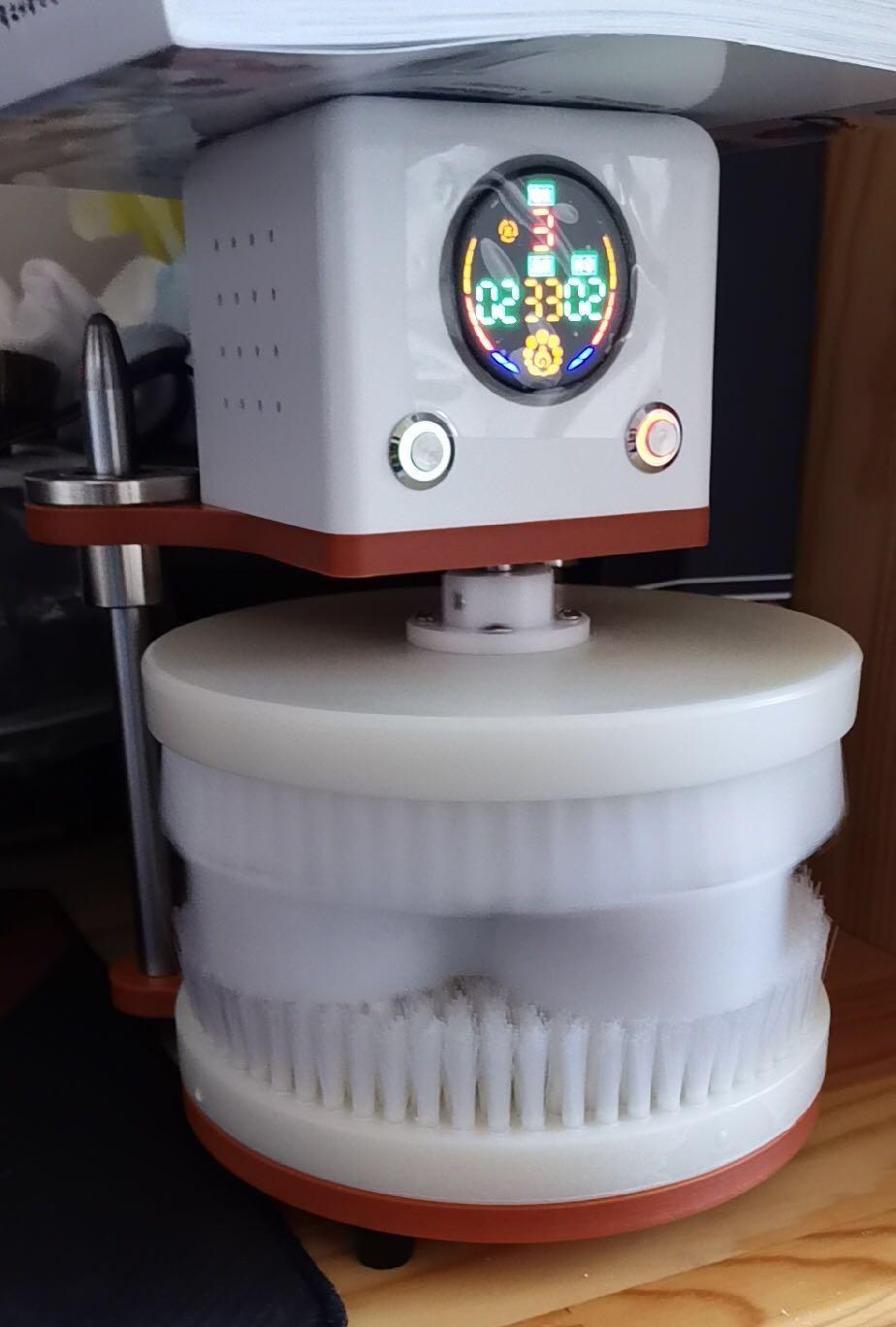 文玩核桃中的假包浆机刷上油与手盘的区别