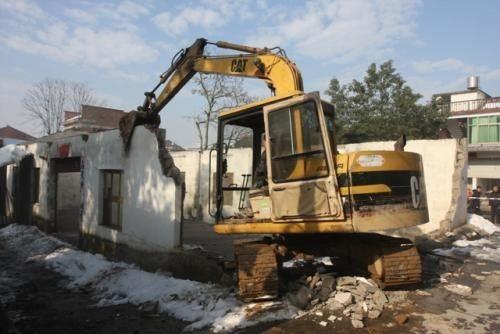 闫会东律师:违法建筑究竟该如何依法认定?