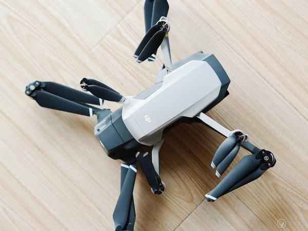 年轻人的第一台无人机大疆御mini体验分享