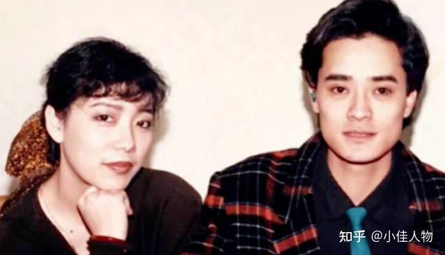 郑璞玉的帮衬,陈汝佳的事业受到极大影响,而此时身处异地的女友乌艳云