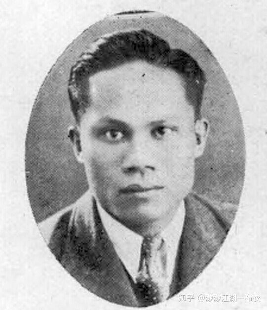 足球运动员里,谁最有故事性?足球生涯最精彩?