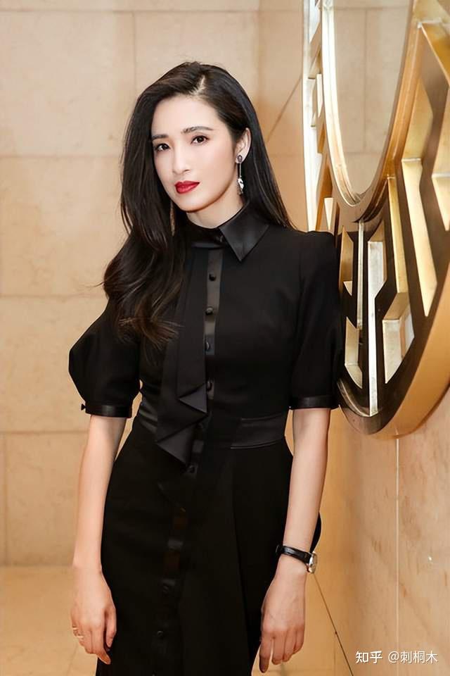 龚蓓苾,1978年2月21日出生于福建省泉州市石狮市,中国内地影视女演员.