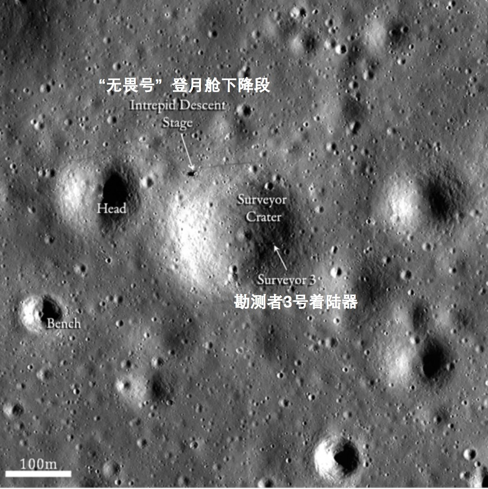 阿波罗12着陆在位于"暴风海(ocean of storms)区的一个陨石坑边上.
