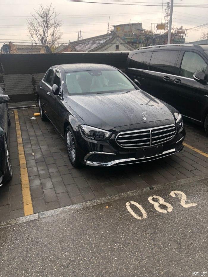 奔驰e300尊贵版补交提车作业!以及3个月用车分享!