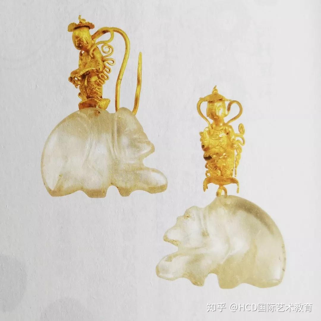 锦州市博物馆藏· 清代龙头形金耳环