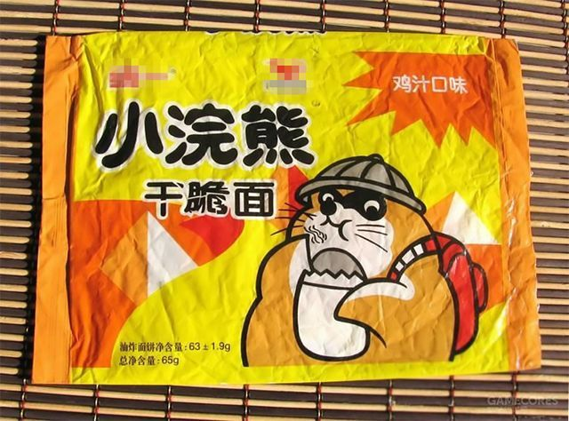 在中国有一个大家熟知的零食叫做小浣熊干脆面,但上面的图案明明就