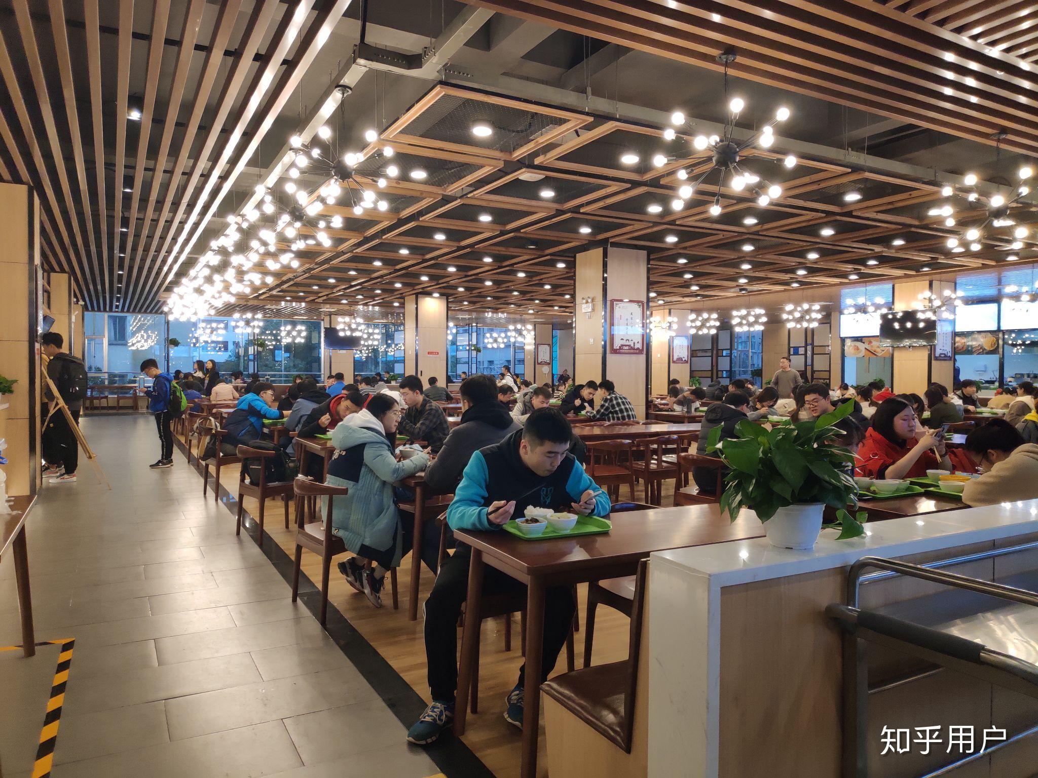 在湖南大学里就餐是一种怎样的体验有什么推荐的食堂和美食