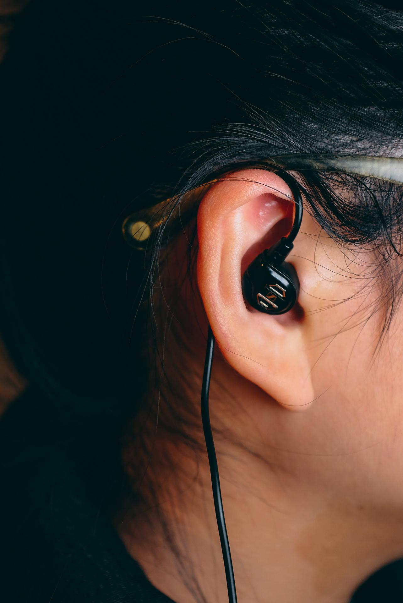 森海小霸王森海塞尔ie60入耳耳机测评外观篇