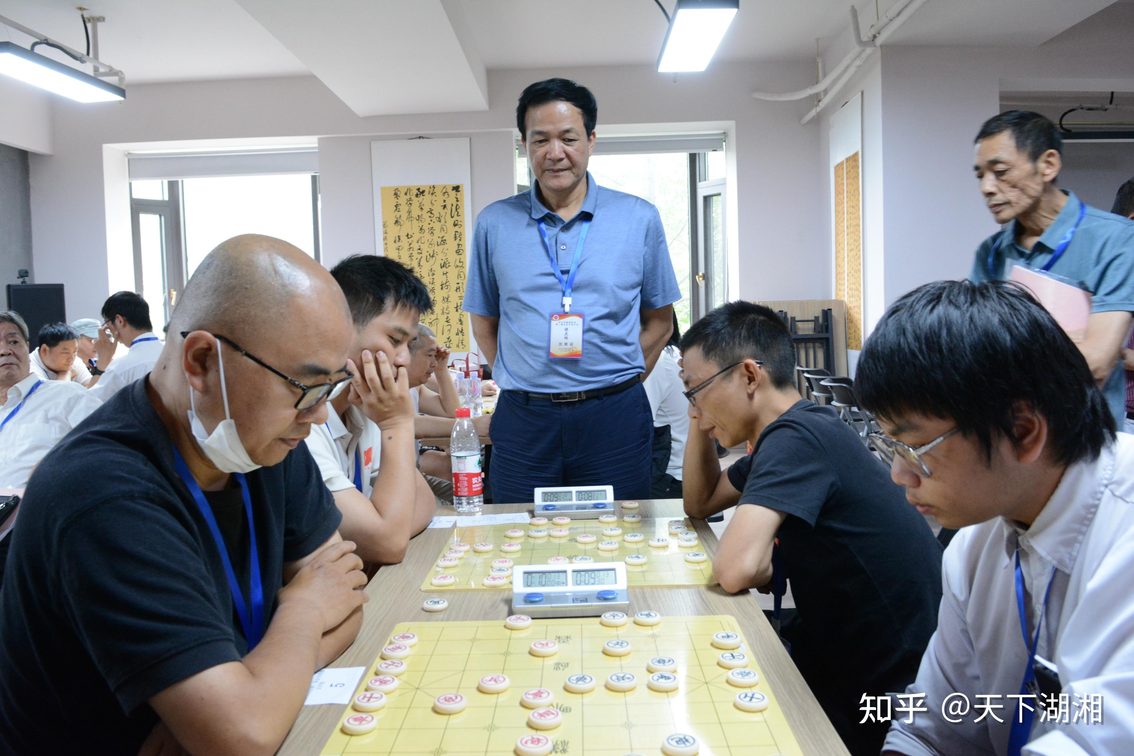 湖南省靠谱的我们文化发展有限公司大会议室里喜气洋洋,长沙市象棋