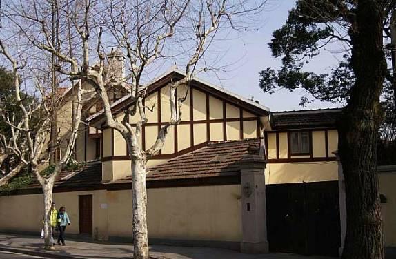 它便是汪伪政权时代担任过财政部长等要职的大汉奸周佛海的公馆