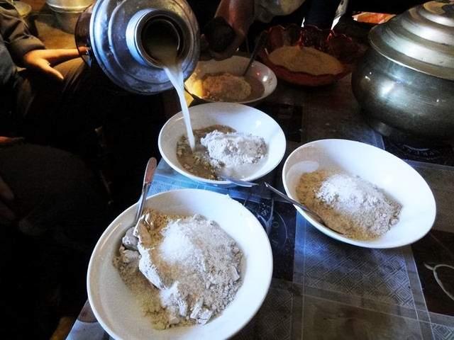 西藏青稞美食:糌粑 - 知乎