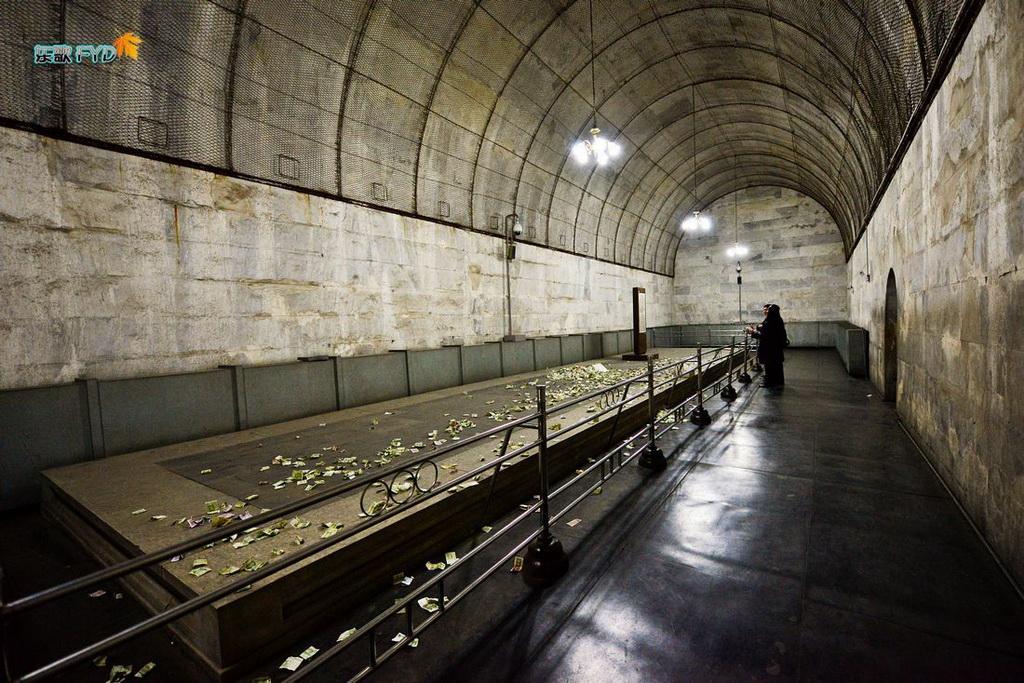 [图说]古今影像大明十三陵－－十五，明神宗万历帝朱翊钧定陵之开放的皇陵-明十三陵背后的帝王传奇