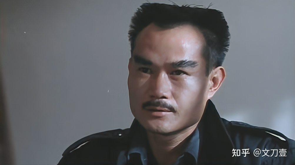 林正英三尺红绳拒魑魅一把糯米驱魍魉为何他演的如此正宗