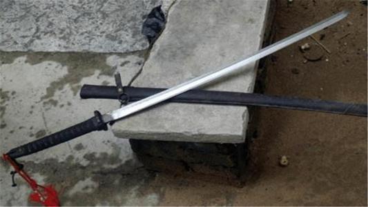 北京大兴灭门案,父亲疑似与妻子有染,男子手持长刀手刃一家6口