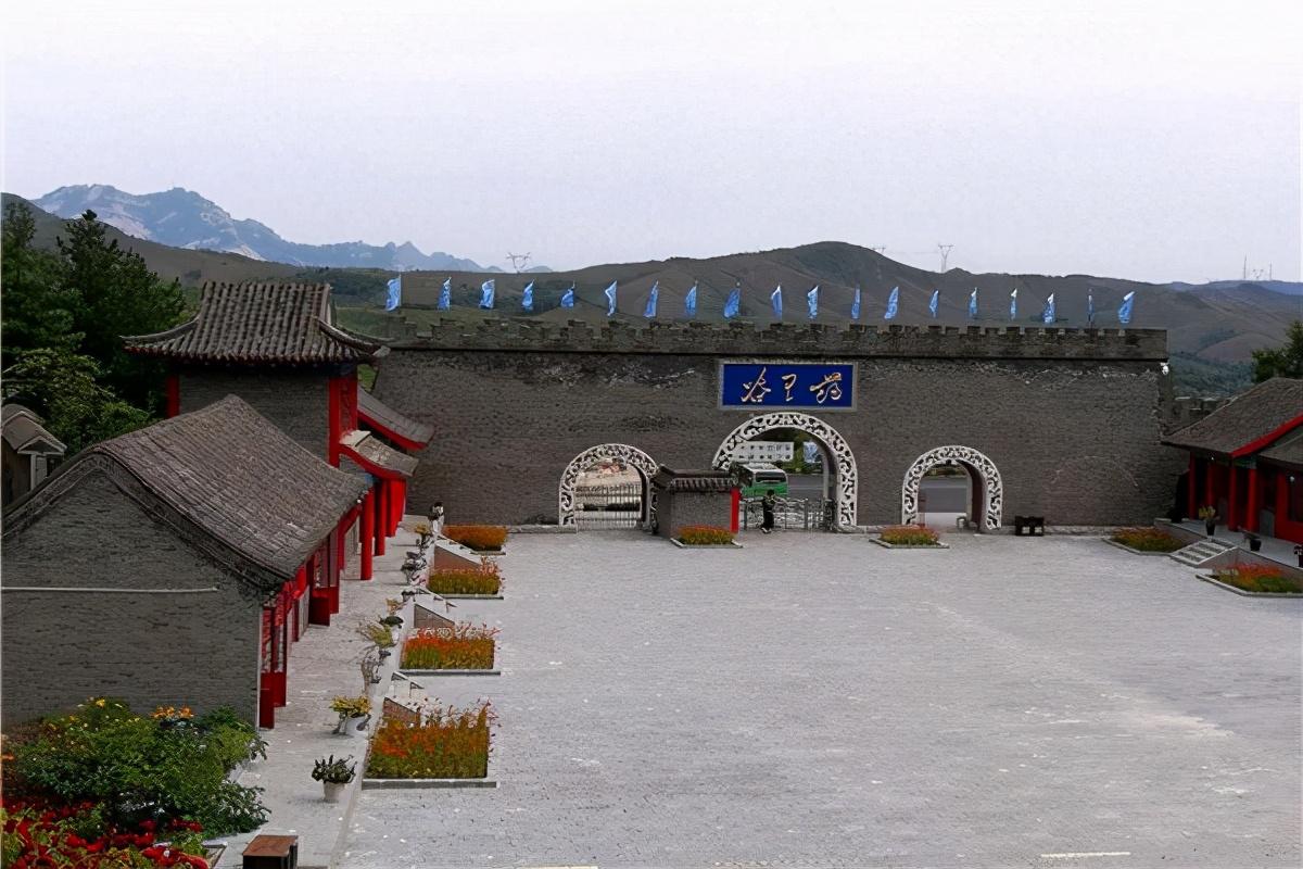 辽宁美丽乡村游丹东凤城大梨树生态旅游区