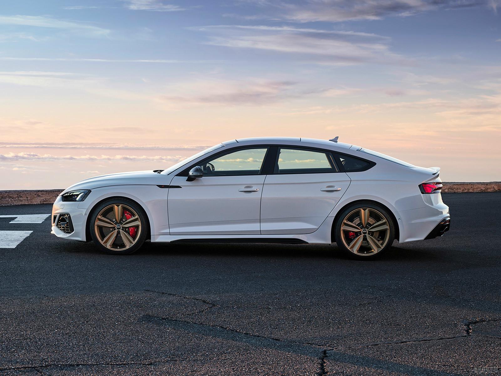 全新奥迪rs5sportback上市售8468万