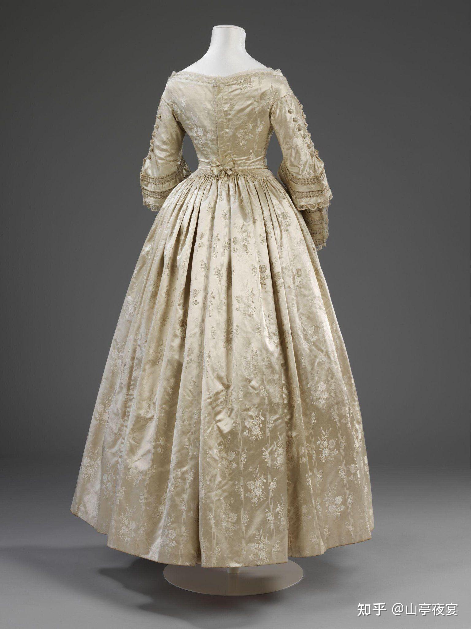 英国.结婚礼服,1841年