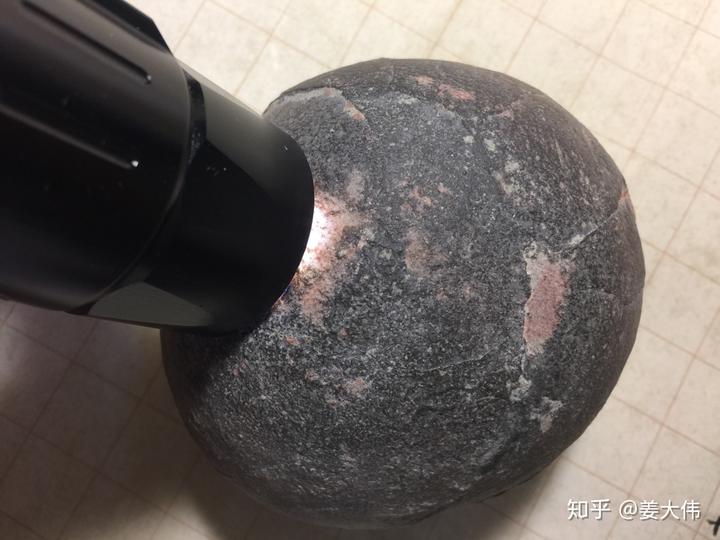 恐龙蛋化石切开后是什么样的? 7 v2 f9eae0461813e838807ebb457a7dd7d7 720w