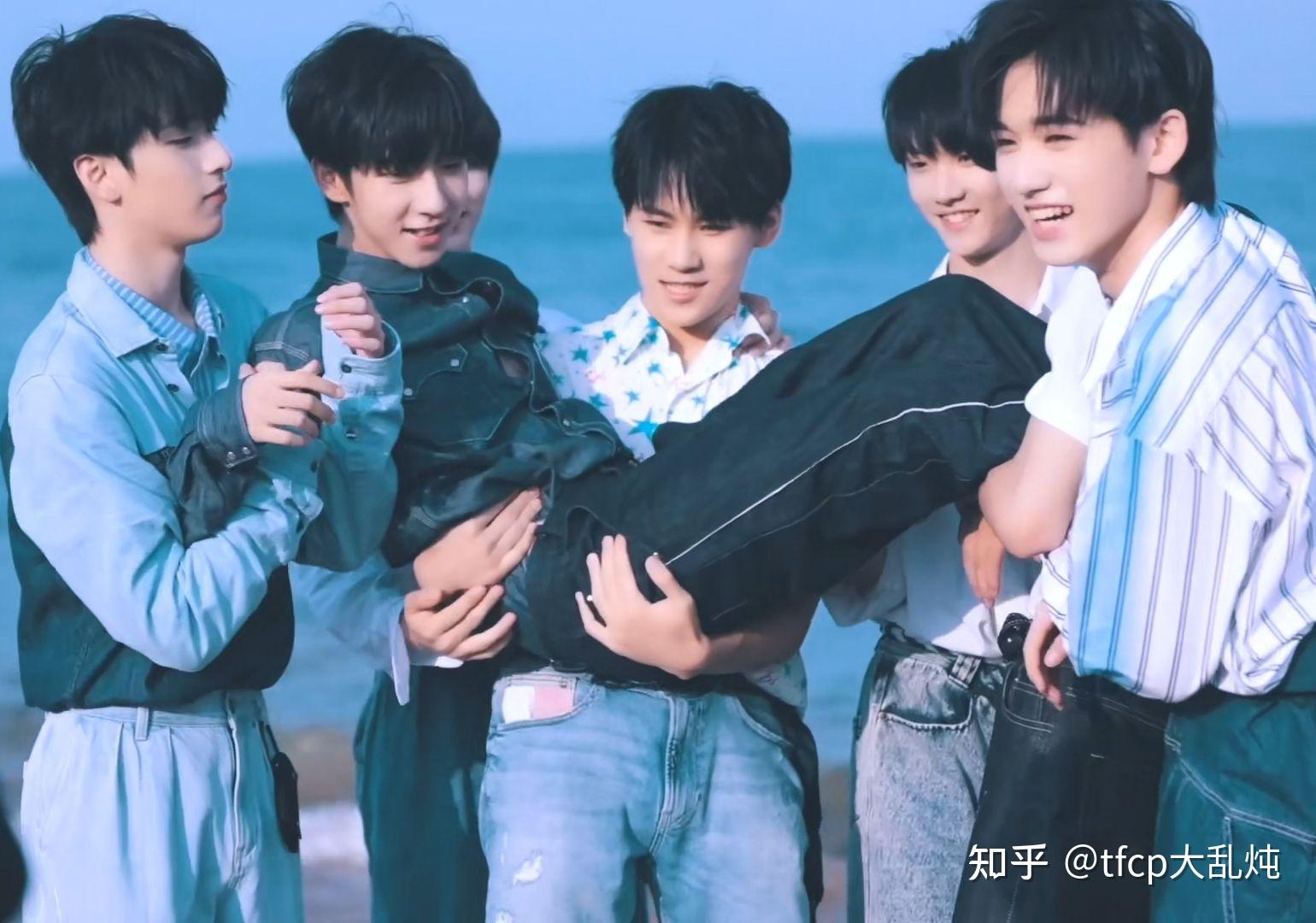 tnt近海狂想拍摄高清壁纸