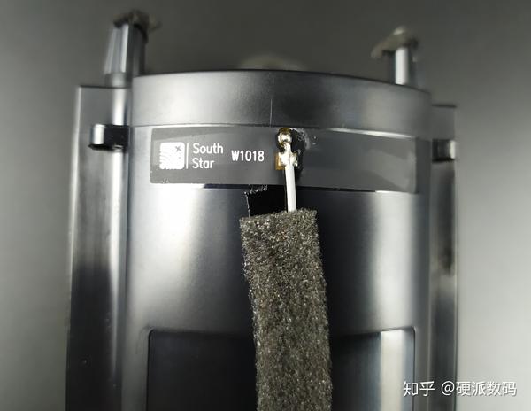 拆机解析，小度智能音箱1S，万能遥控版音箱，这做工你想不到 - 知乎