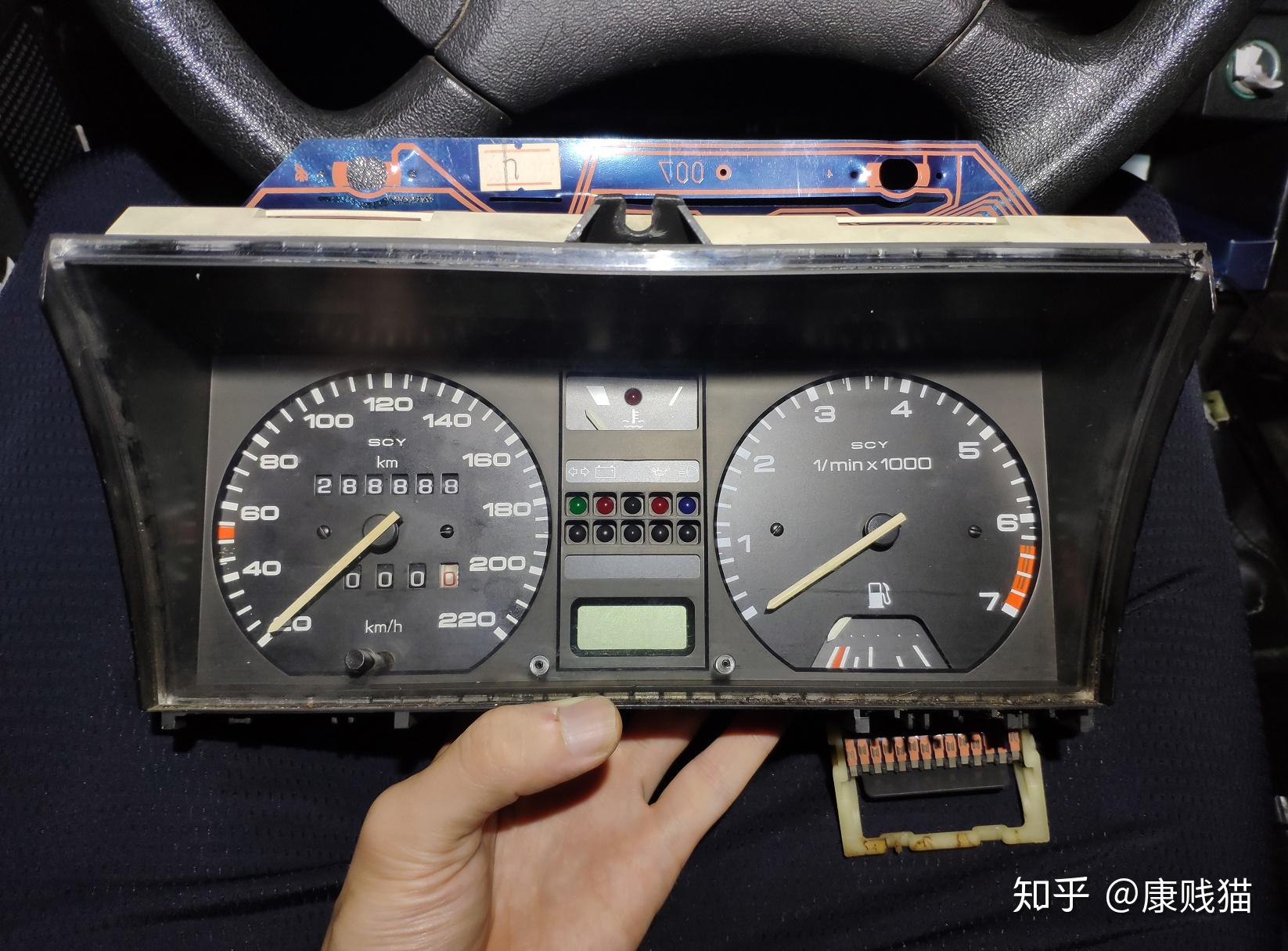 贱猫修车厂12普桑的仪表第二次罢工