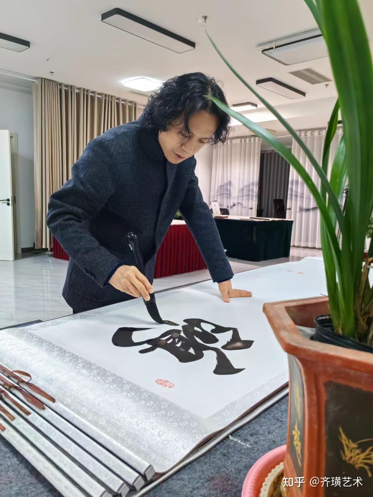 邱朝龙齐白石门下