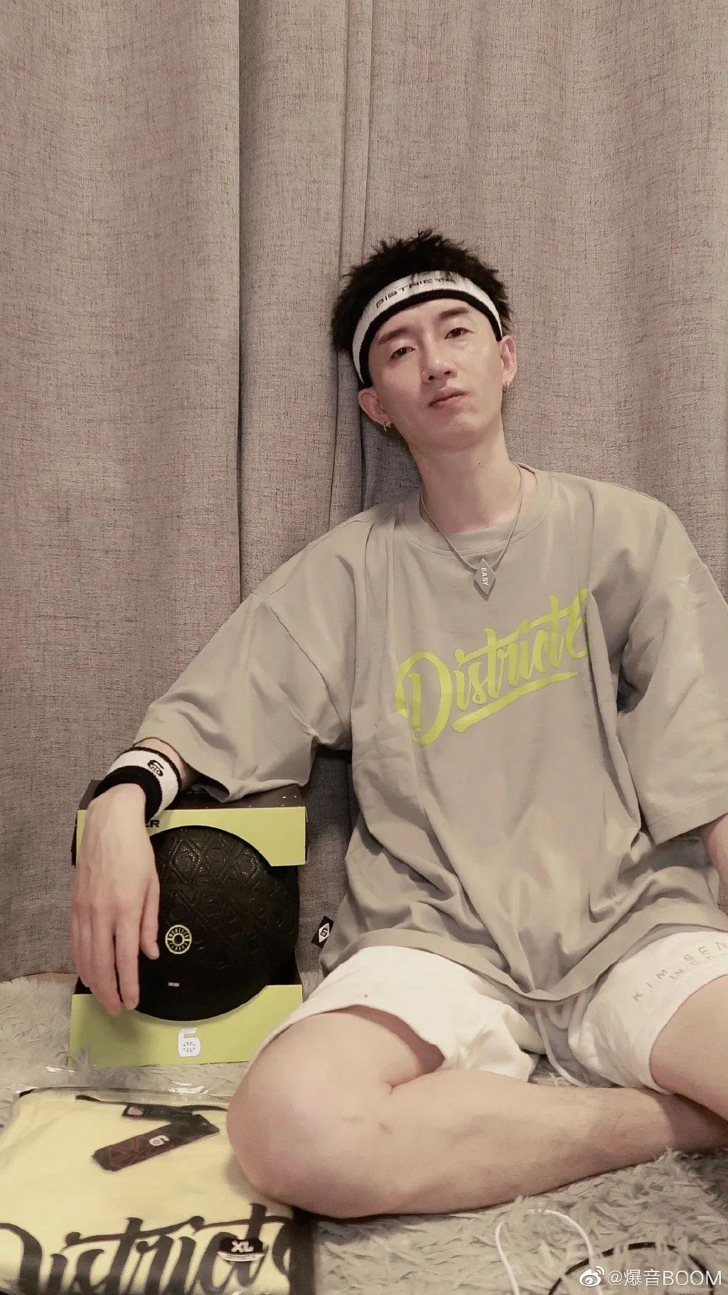 我花了半天的时间终于搞到了今天中国新说唱海选的真名单