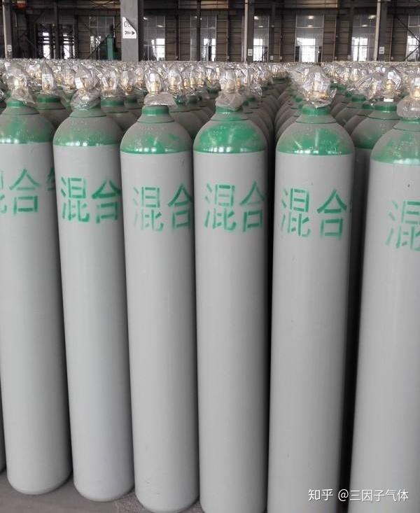 混合气体钢瓶常见的混合气体干燥空气:21%氧气和79%氮气的混合气体