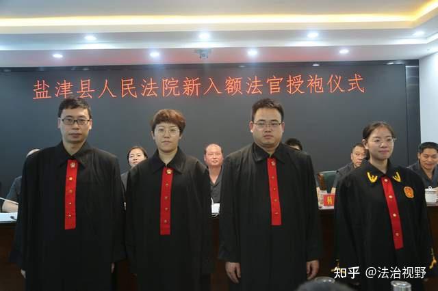 法袍加身 使命在肩 - 知乎