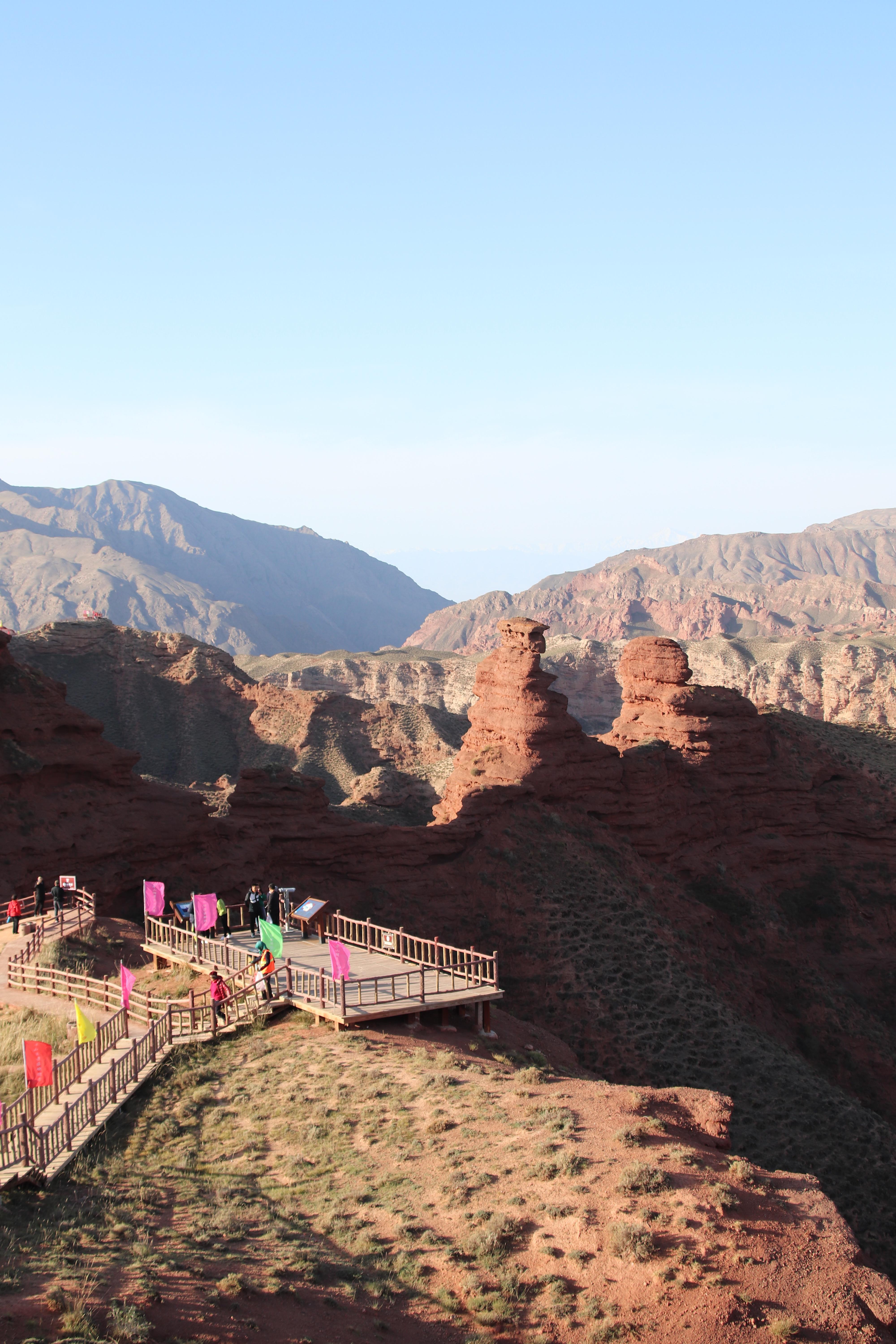 甘肃张掖平山湖大峡谷好玩吗?