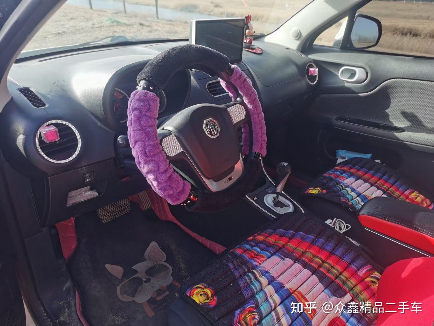 如何开自动挡小车 v2-fafd1ed612a9f48a87d0d31055509561_r.jpg