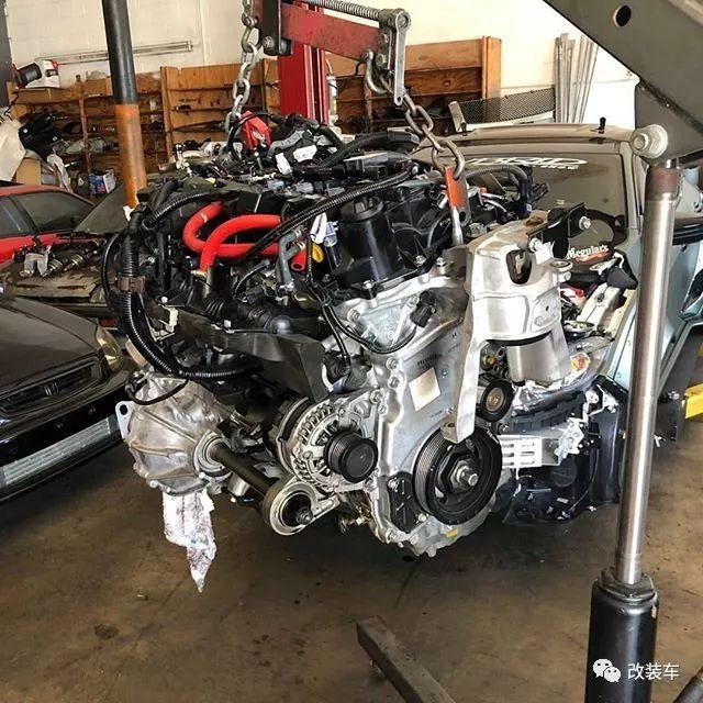两厢思域才是真的帅不仅改装宽体还移植200多匹的引擎
