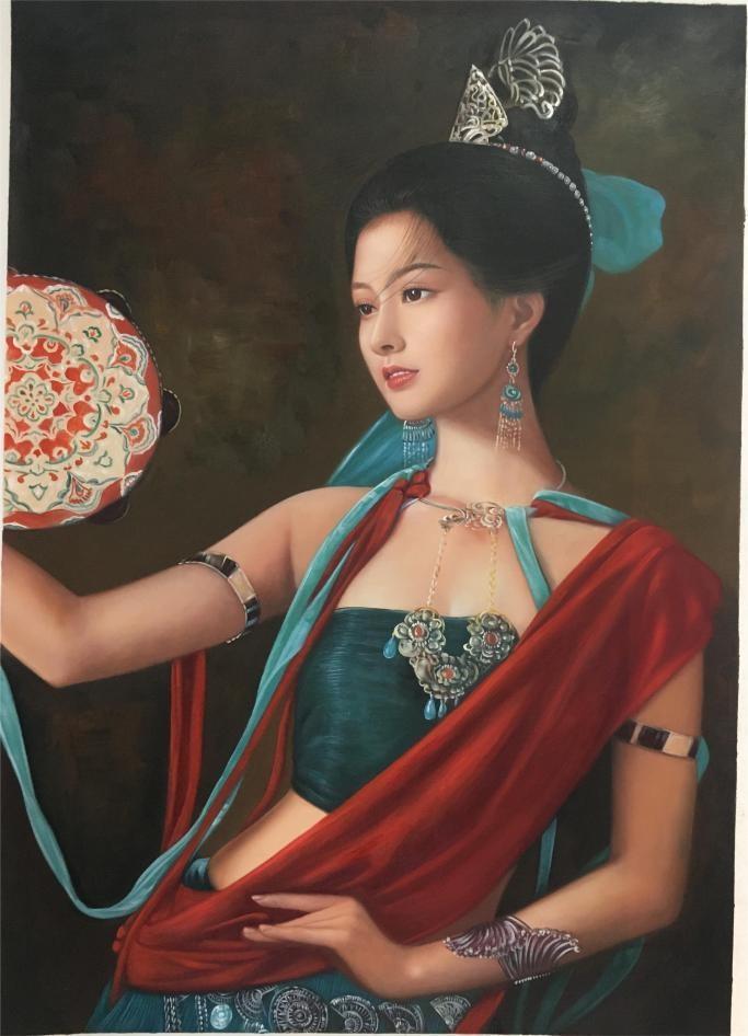 不断吸收欧洲艺术精华,最终形成了"极地山水系列""东方美神系列""极地