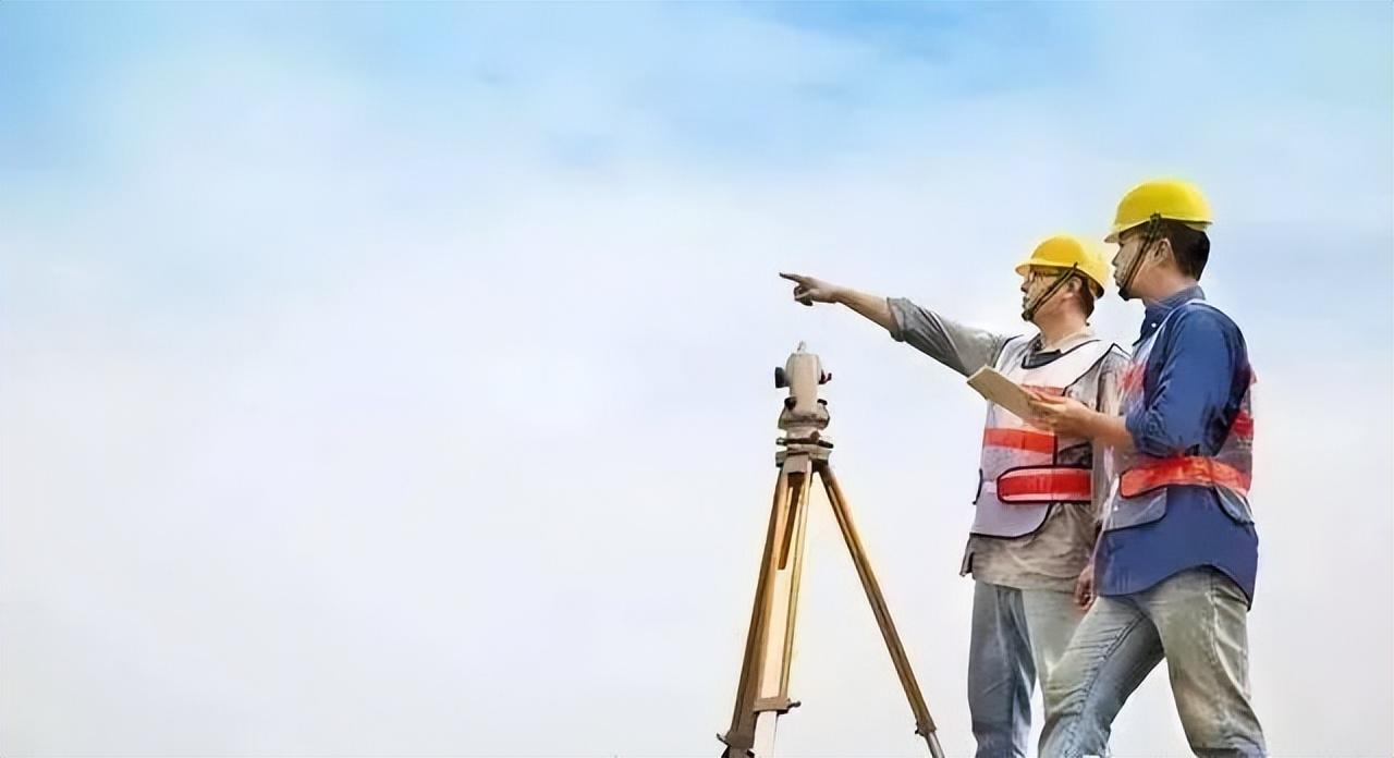 掌握放线的技巧建筑工地测量员的必修课